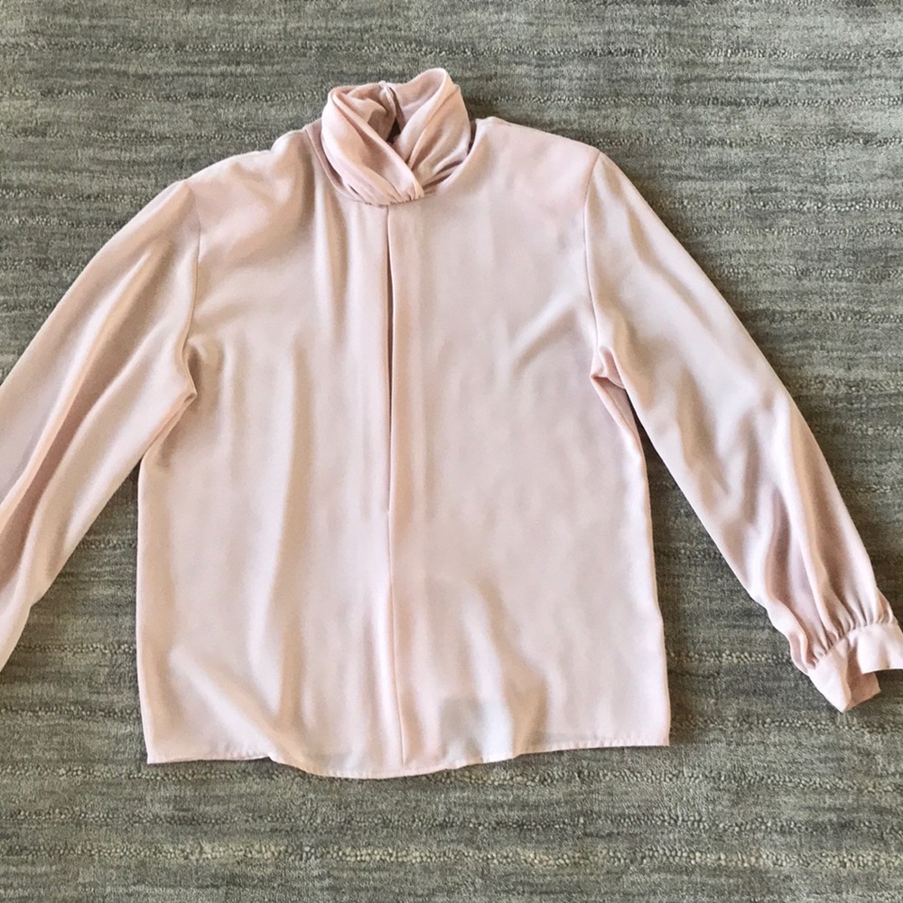 Christie & Jill EUC pale pink blouse, size 10